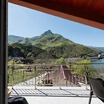 Appartamento Koman_lakeview_apartments